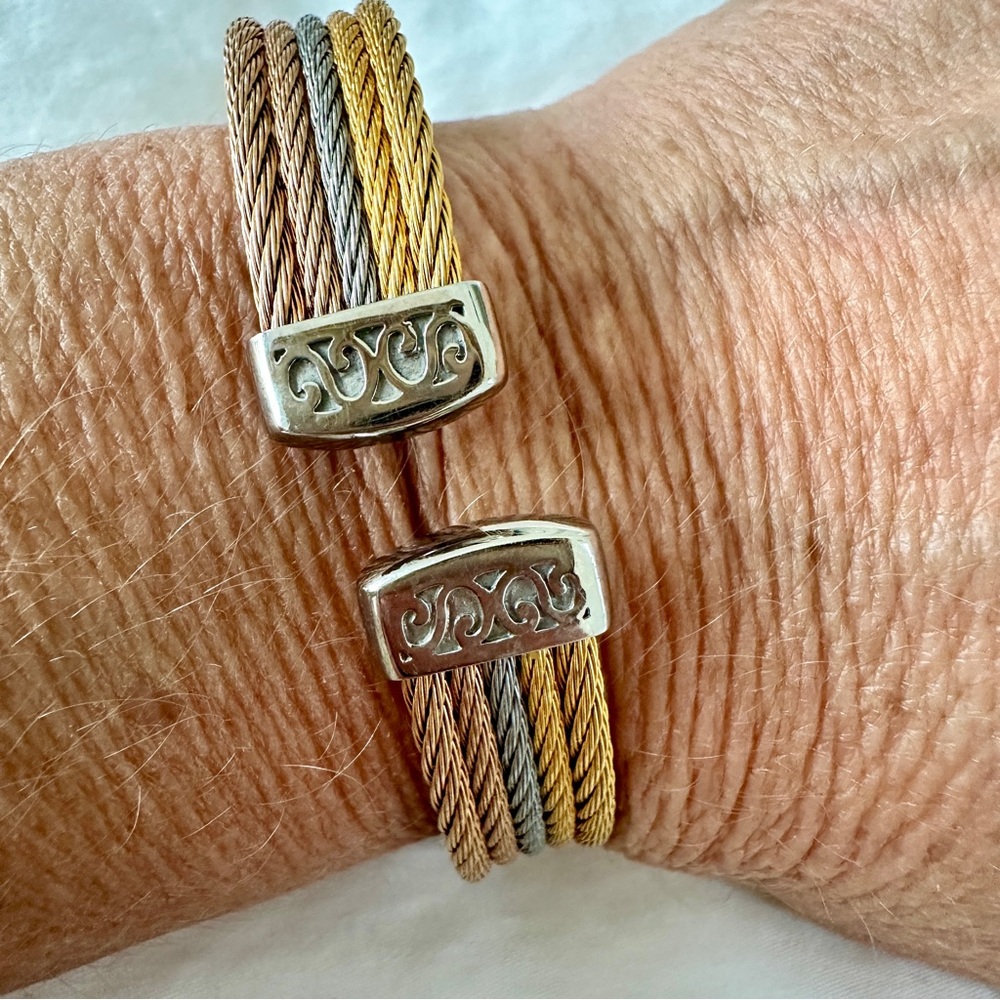 ALOR tri-color cuff bracelet - Picture 2 of 7